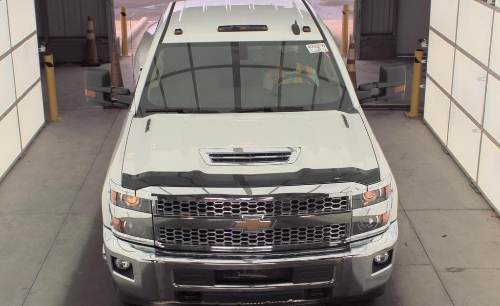 chevrolet silverado 3500hd 2019 1GC4KWCY3KF256780 image chevrolet silverado 3500hd 2019 1GC4KWCY3KF256780 image